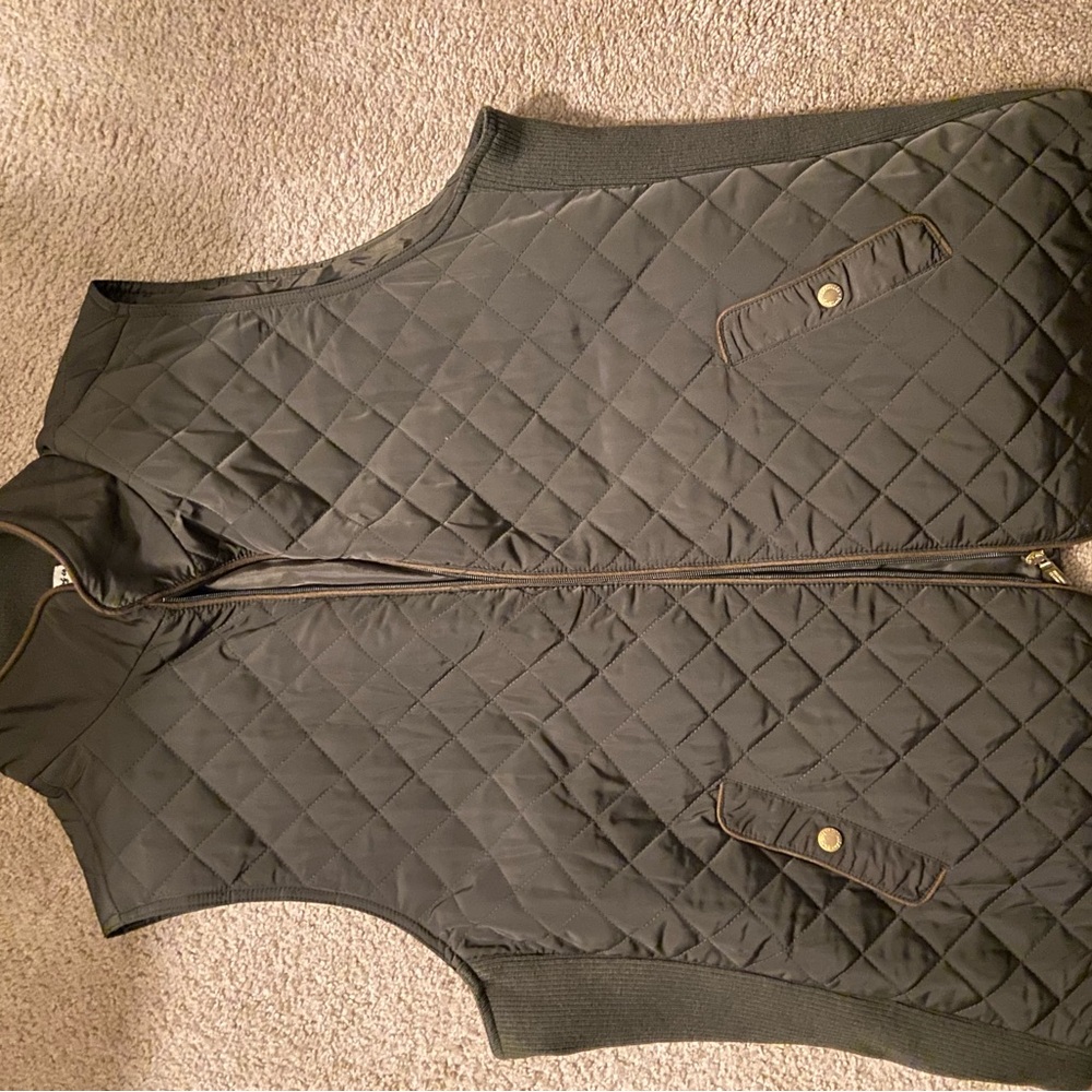 Quilted Vest with Pockets - Olive Green